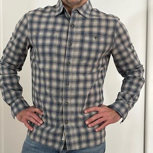 Men’s cotton button down shirt